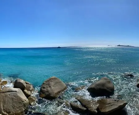 Sea Front Sardinia וילה וילסימיוס